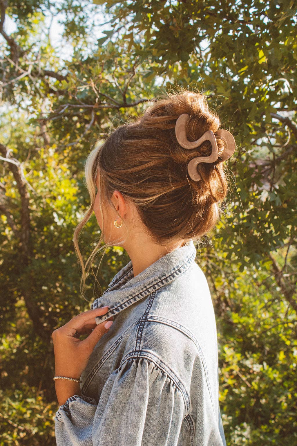 Shop ANDi - Swirly Fall Claw Clip