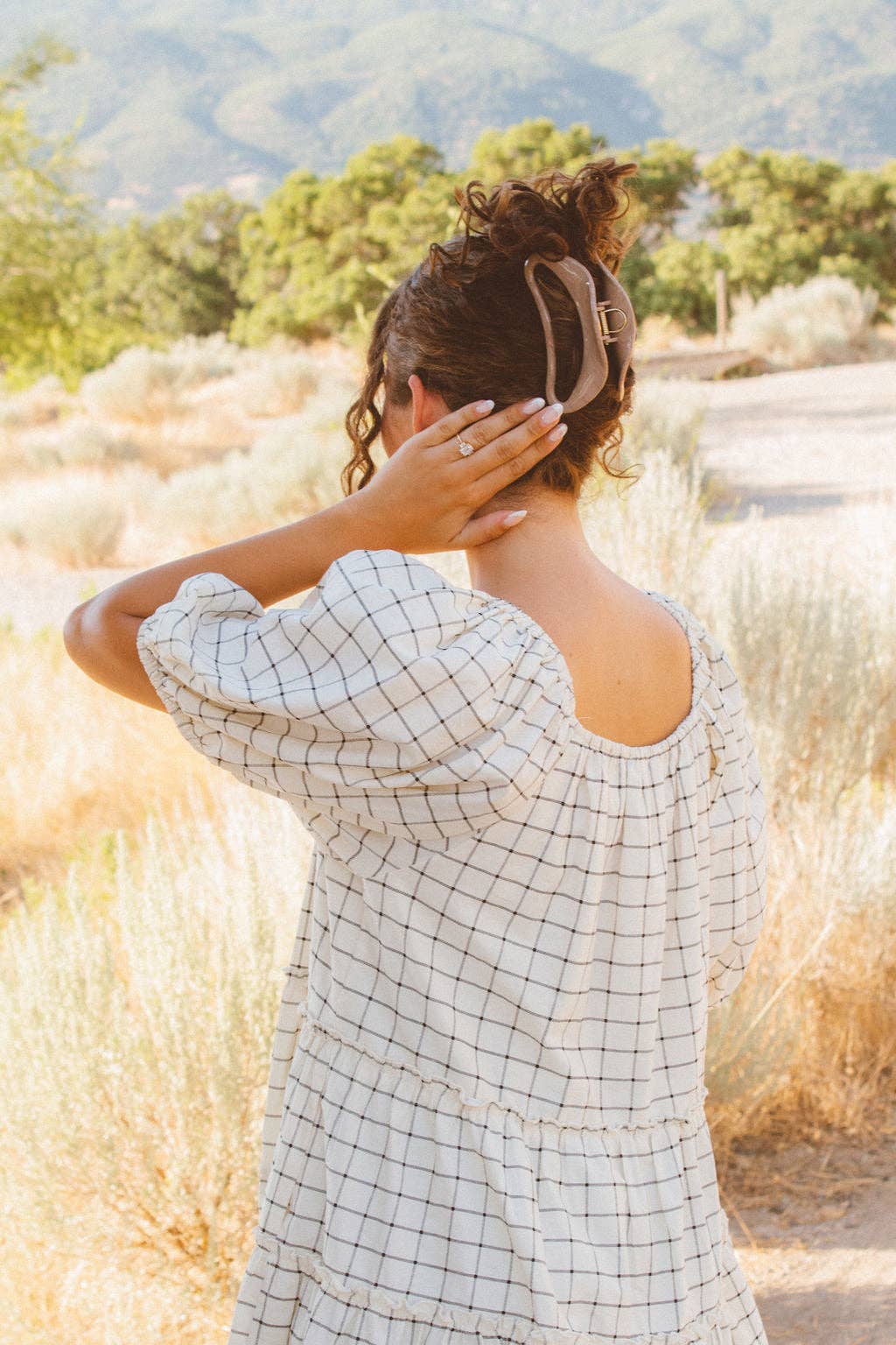 Shop ANDi - Creamy Brown Claw Clip
