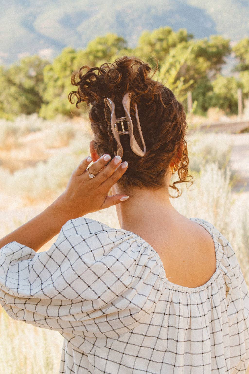 Shop ANDi - Creamy Brown Claw Clip