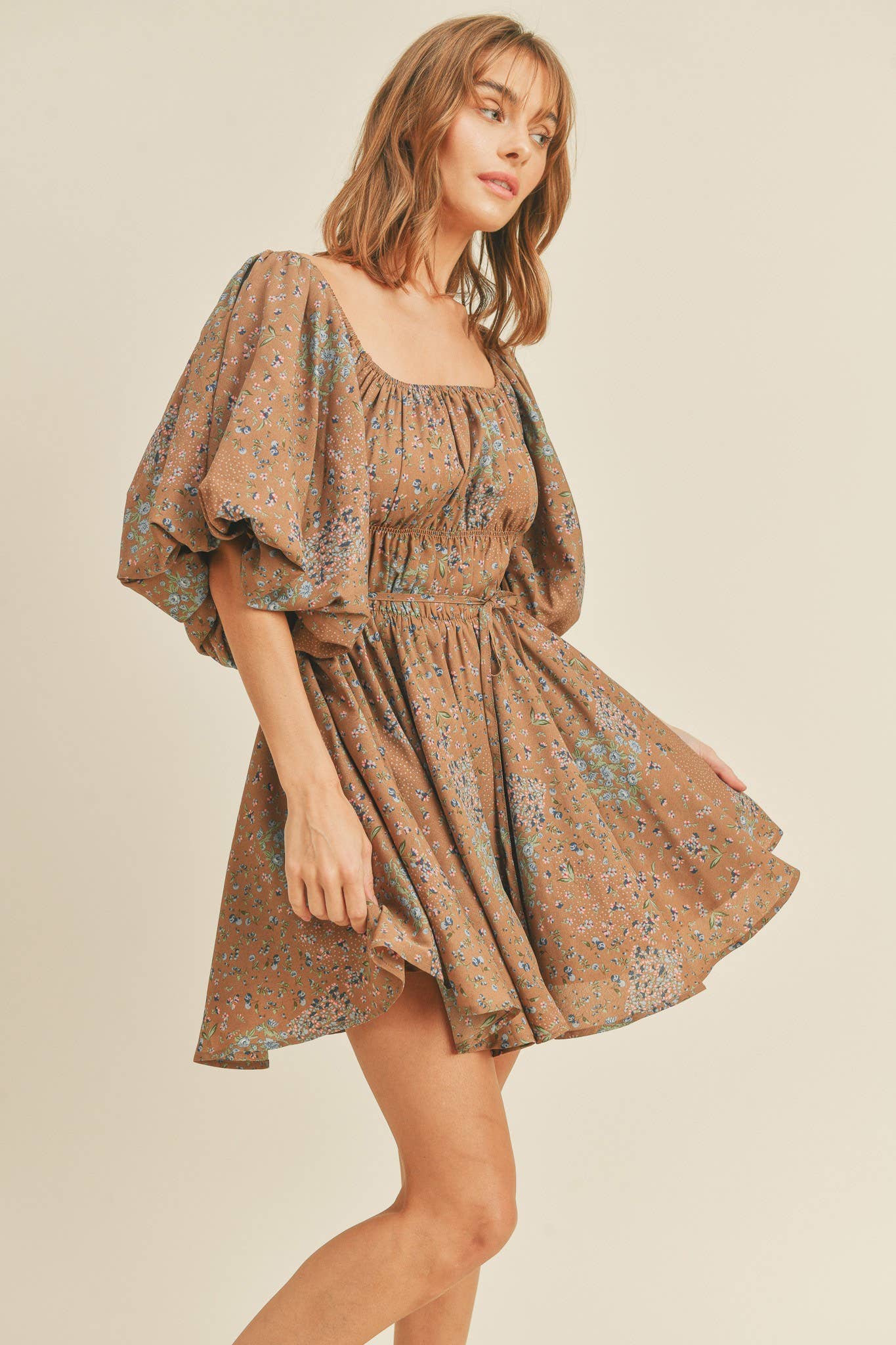 Parmalee FLORAL PRINT BUBBLE SLEEVE FLARED MINI DRESS