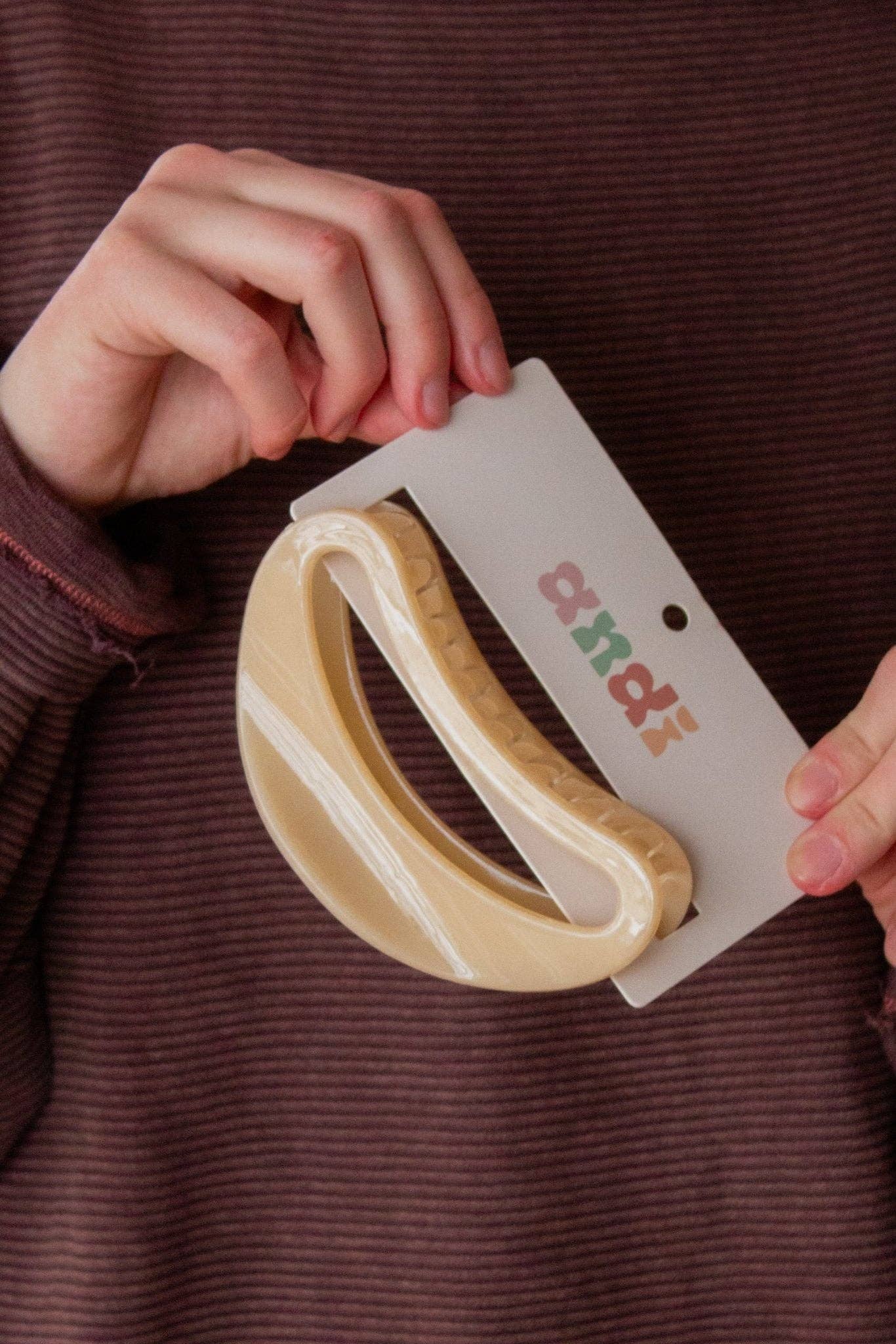 XL Cut-Out Jelly Claw Clips