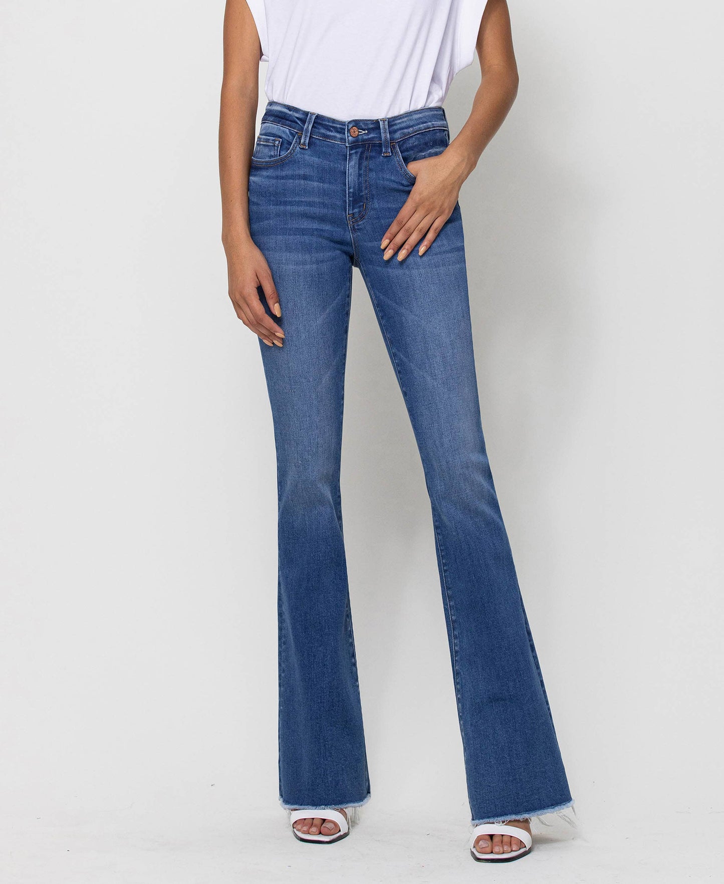 MID RISE RAW HEM FLARE JEANS T5349