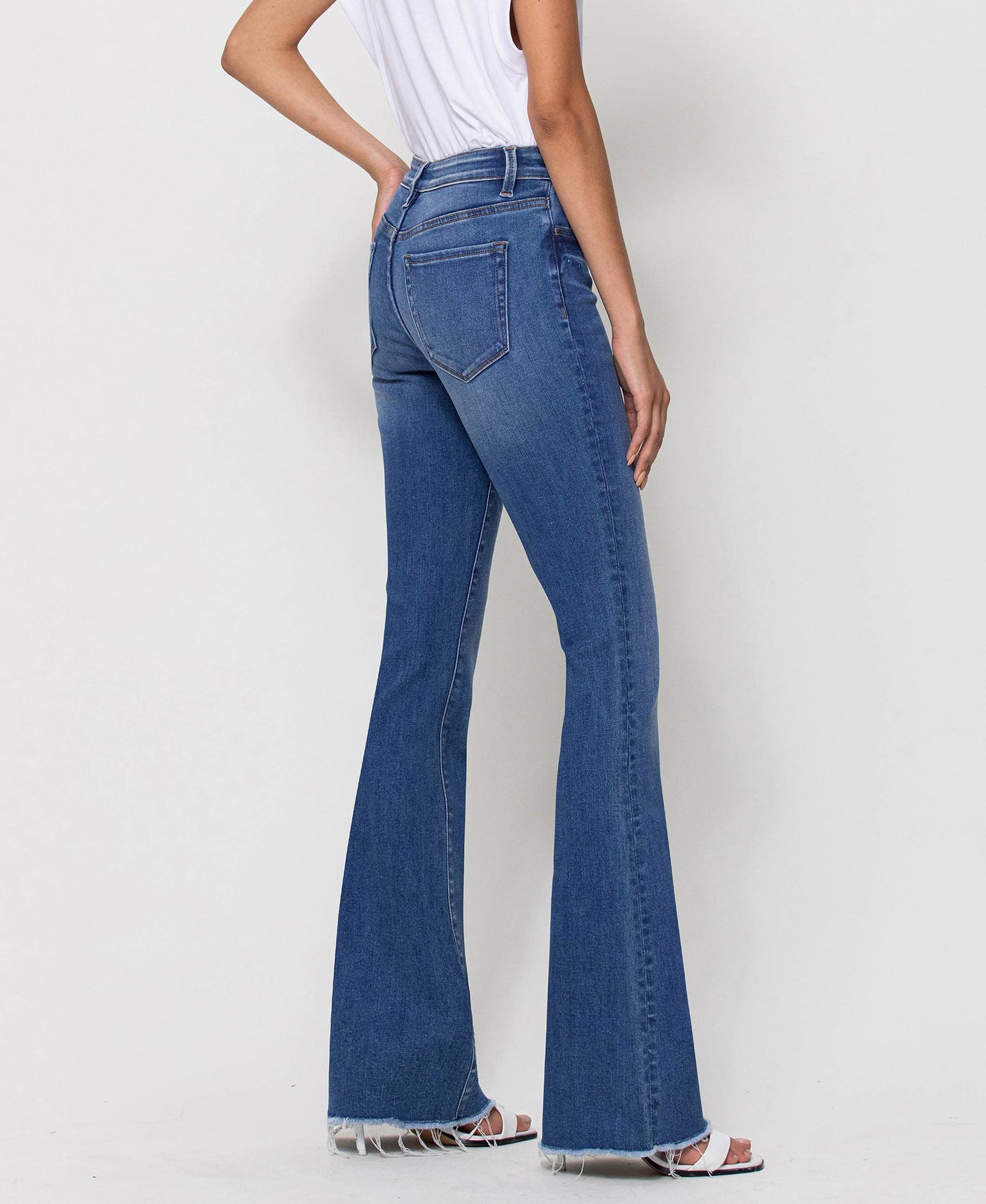 MID RISE RAW HEM FLARE JEANS T5349