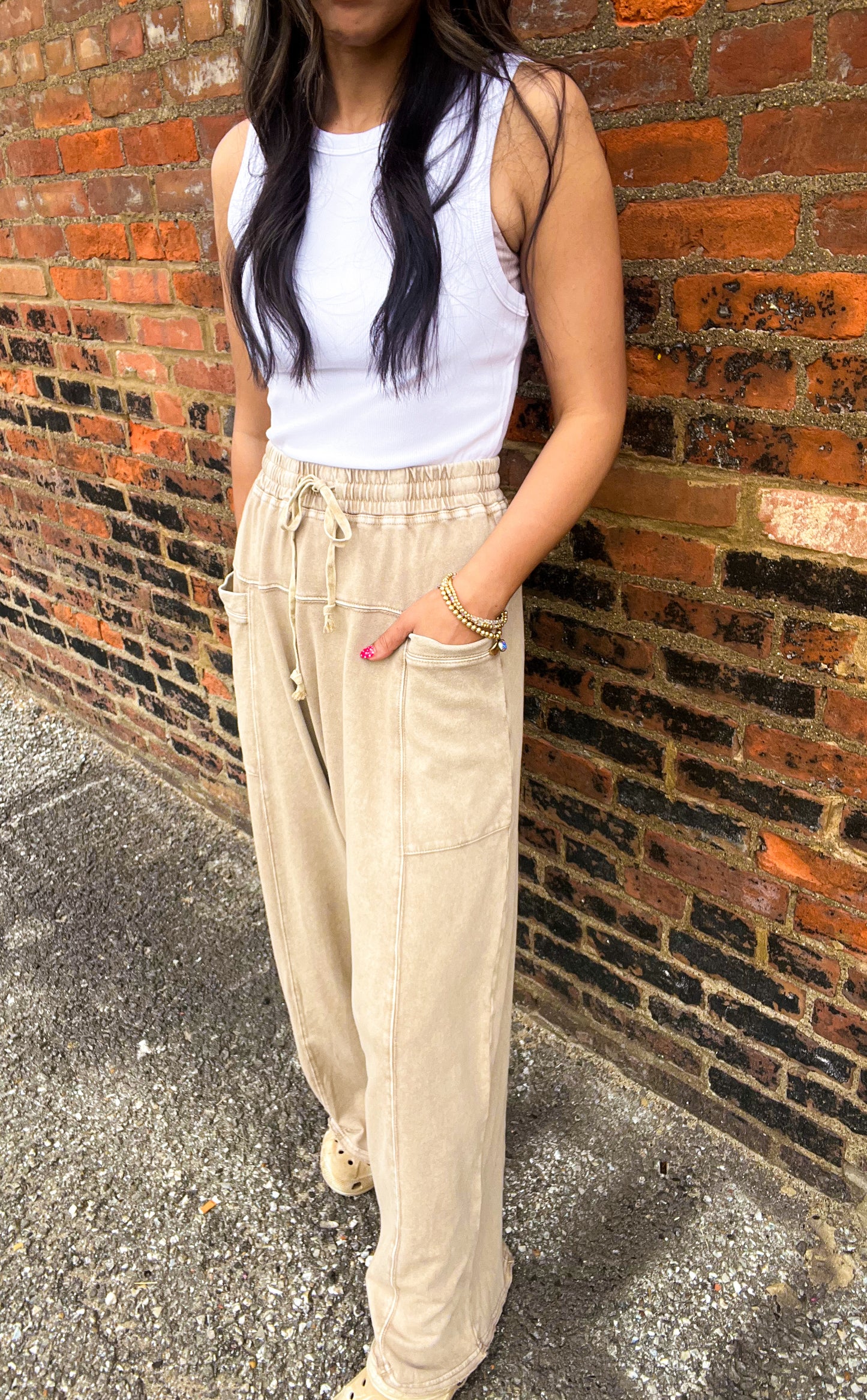 Mauney - MINERAL WASH ELASTIC WAIST BARREL LEG BAGGY PANTS