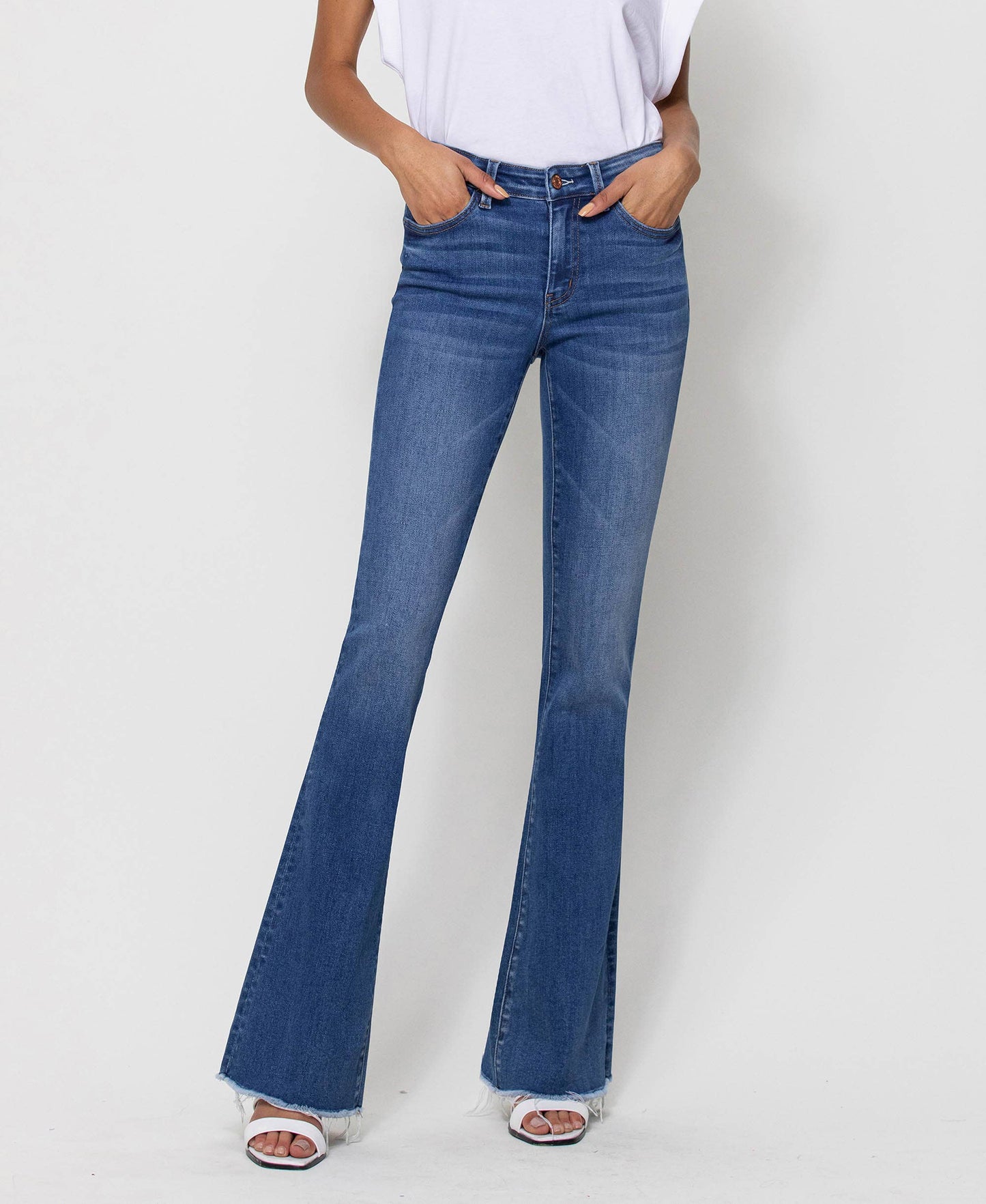 MID RISE RAW HEM FLARE JEANS T5349