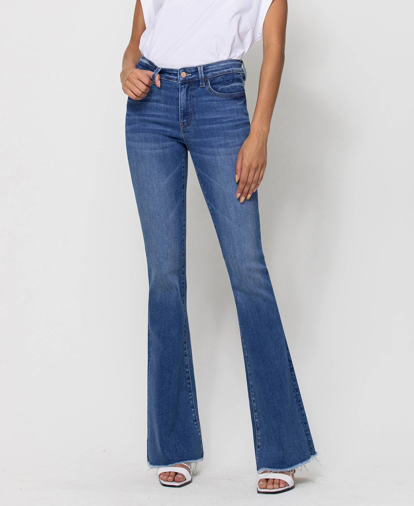 MID RISE RAW HEM FLARE JEANS T5349