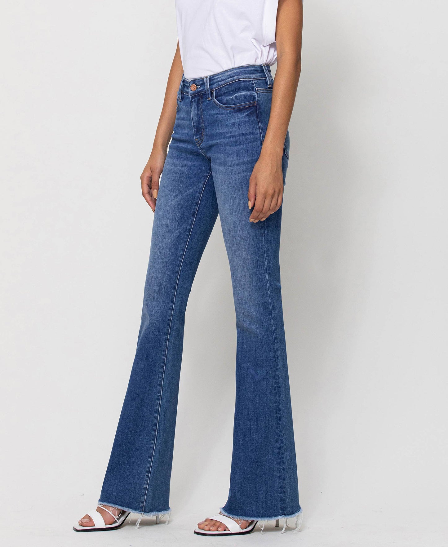 MID RISE RAW HEM FLARE JEANS T5349