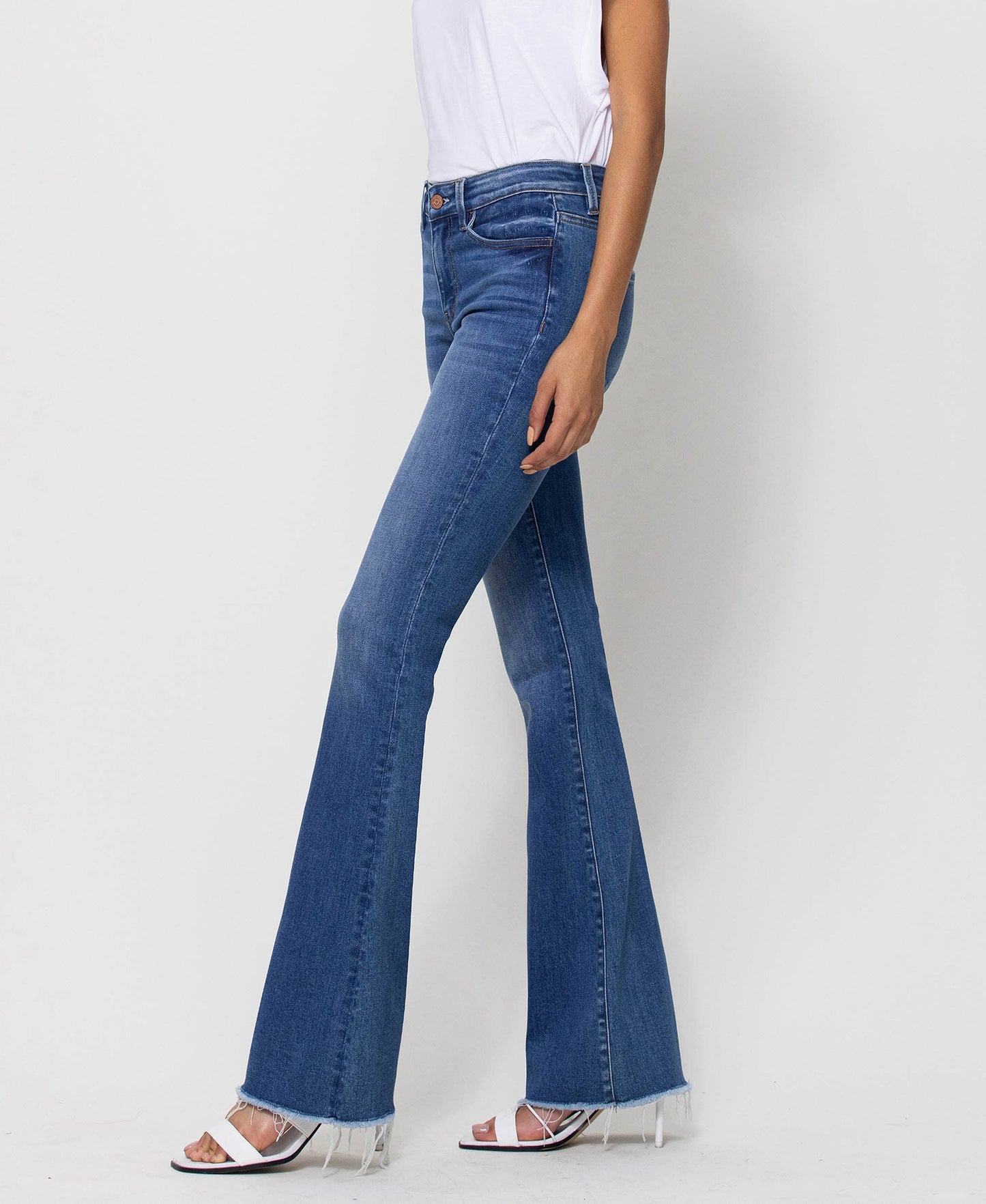 MID RISE RAW HEM FLARE JEANS T5349